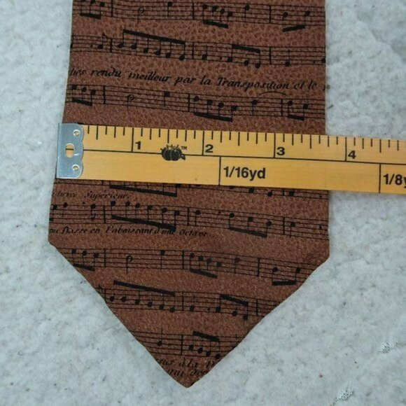 Vicky Davis New York Brown Musical Notes Necktie 55"x3.5" - Picture 4 of 4